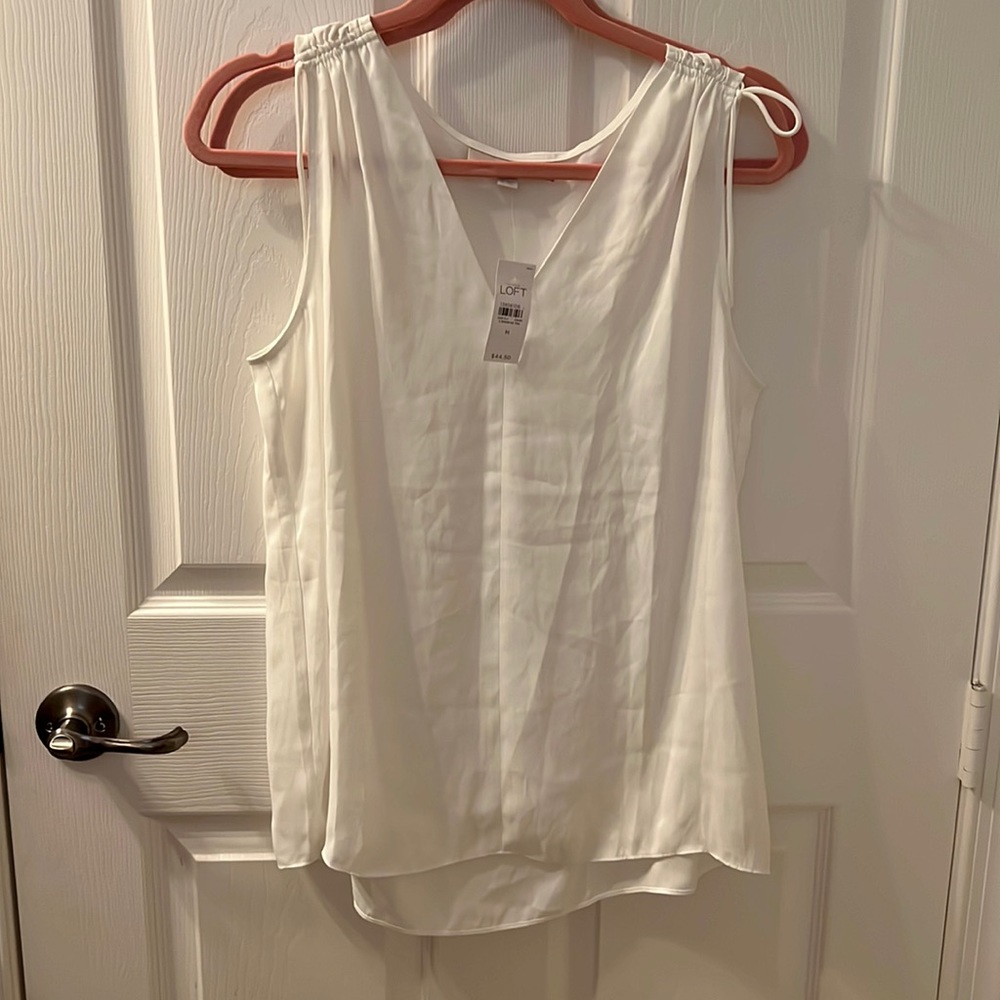 White Loft sleeveless blouse NWT, size M